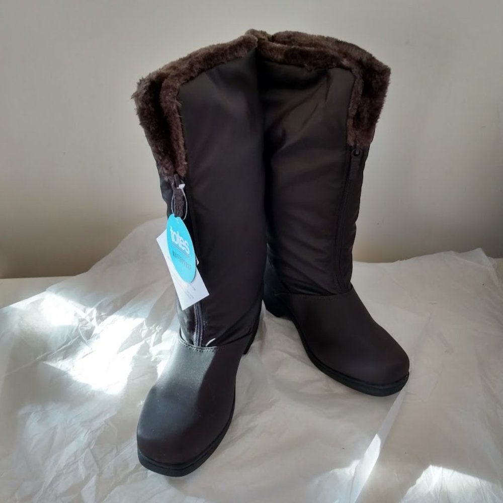Totes Boots